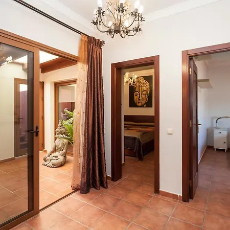 Anju Villas Don Pablo Villa *